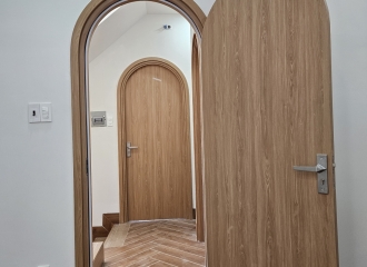 BÁO GIÁ CỬA COMPOSITE SUNGYU 2025 – MẪU ĐẸP, SIÊU BỀN, GIÁ RẺ THÁNG 12/2025 | NHẬT MINH HOME