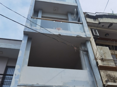 Bàn Giao Cửa Nhựa ABS Hàn Quốc KOS Chính Hãng Cho Anh Tâm Tại Quận 10, HCM