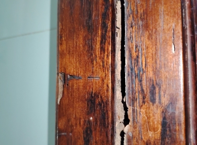Thay Khung Cửa Gỗ Bị Mối Mọt Bằng Khung Cửa Nhựa Composite Tại Đường Nguyễn Duy Trinh, Quận 9 – Giải Pháp Cải Tạo Bền Đẹp Cho Nhà Phố
